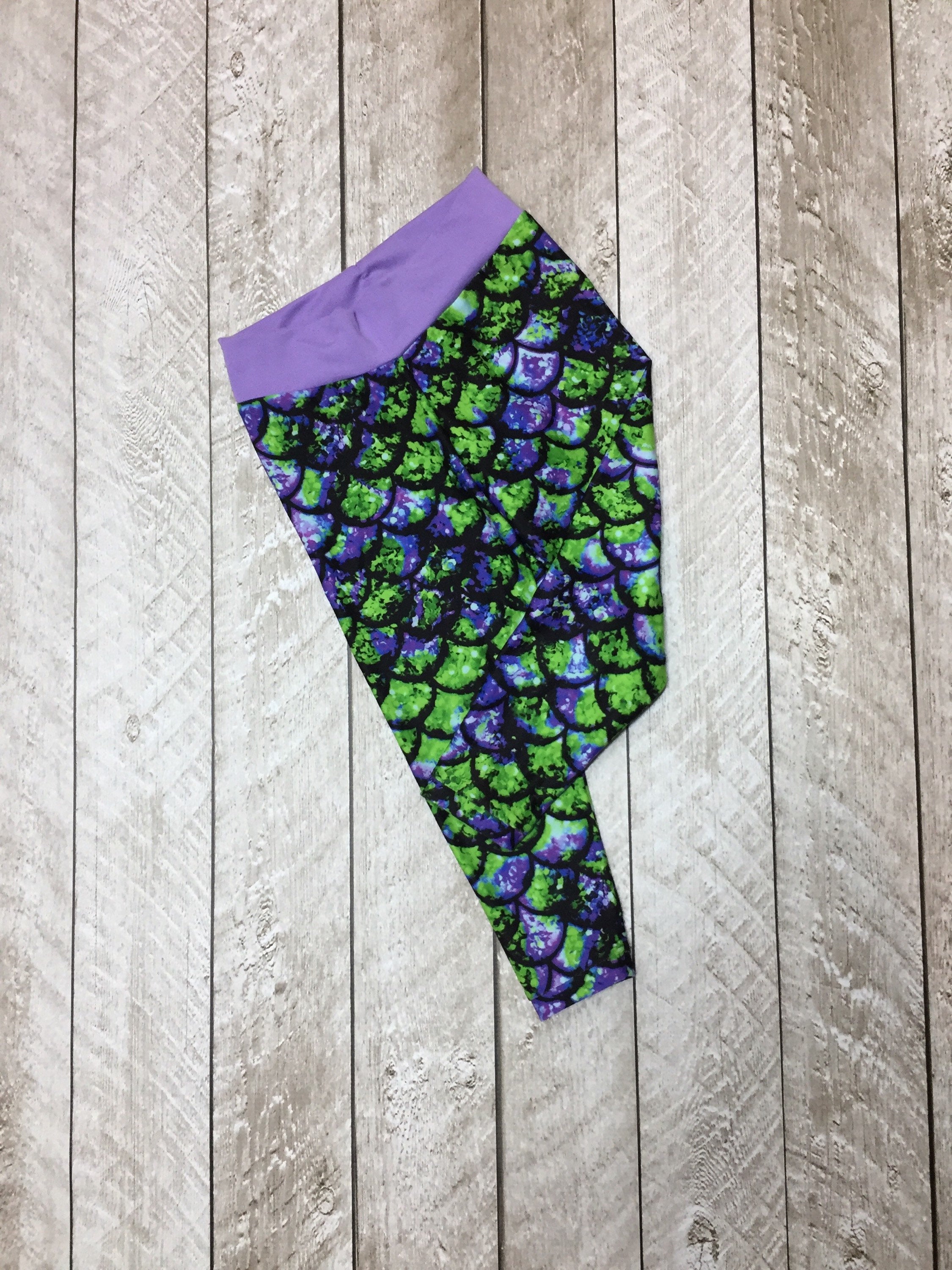 Lularoe mermaid scale leggings hotsell